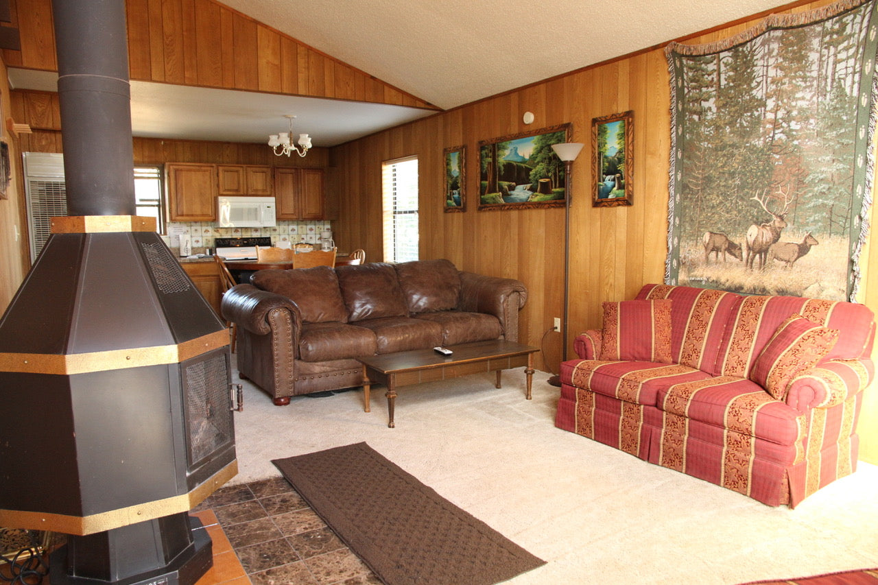 Upper and Lower Middle Fork Cabins